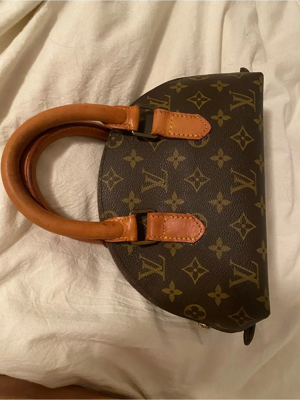 Louis Vuitton iconic louis